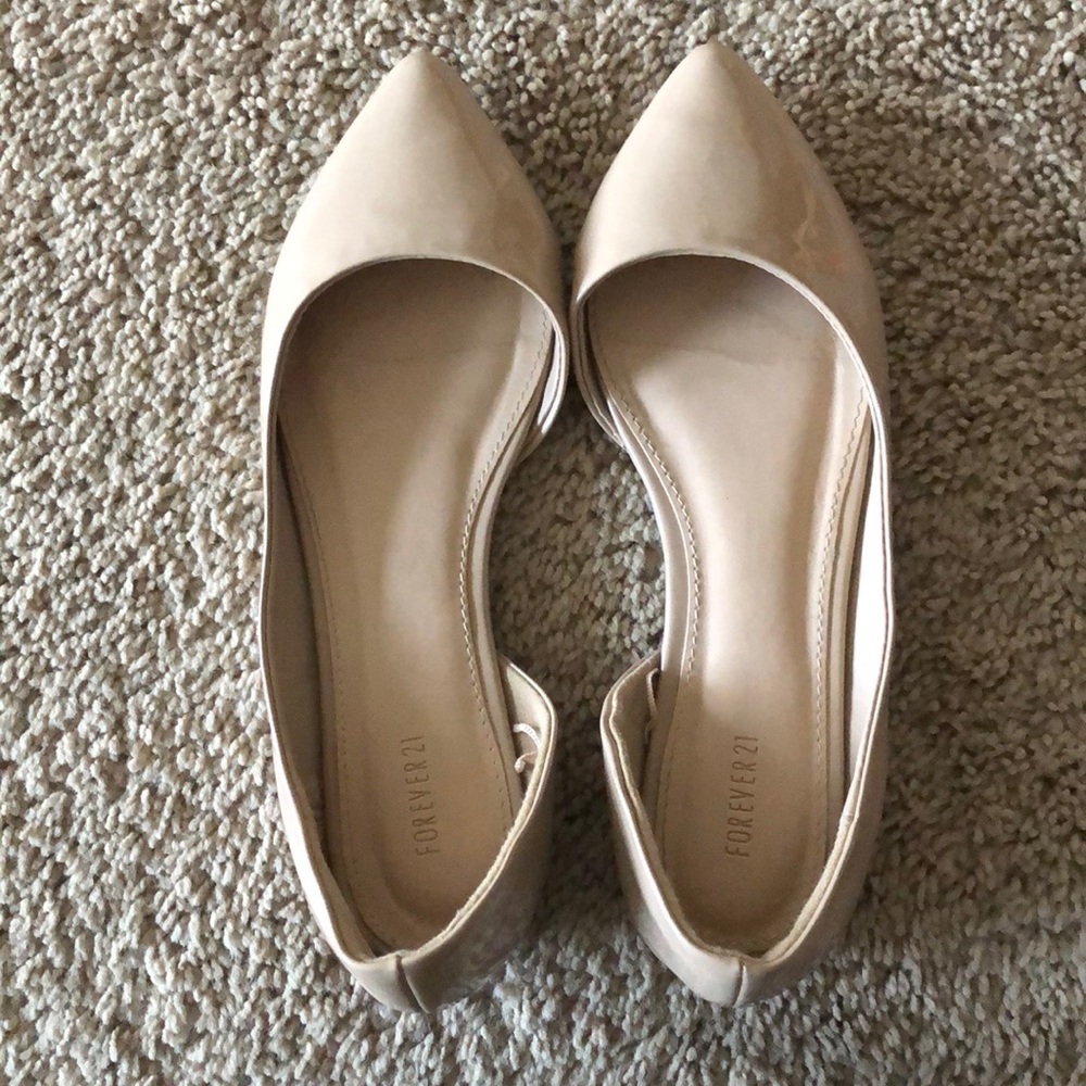 Nude flats